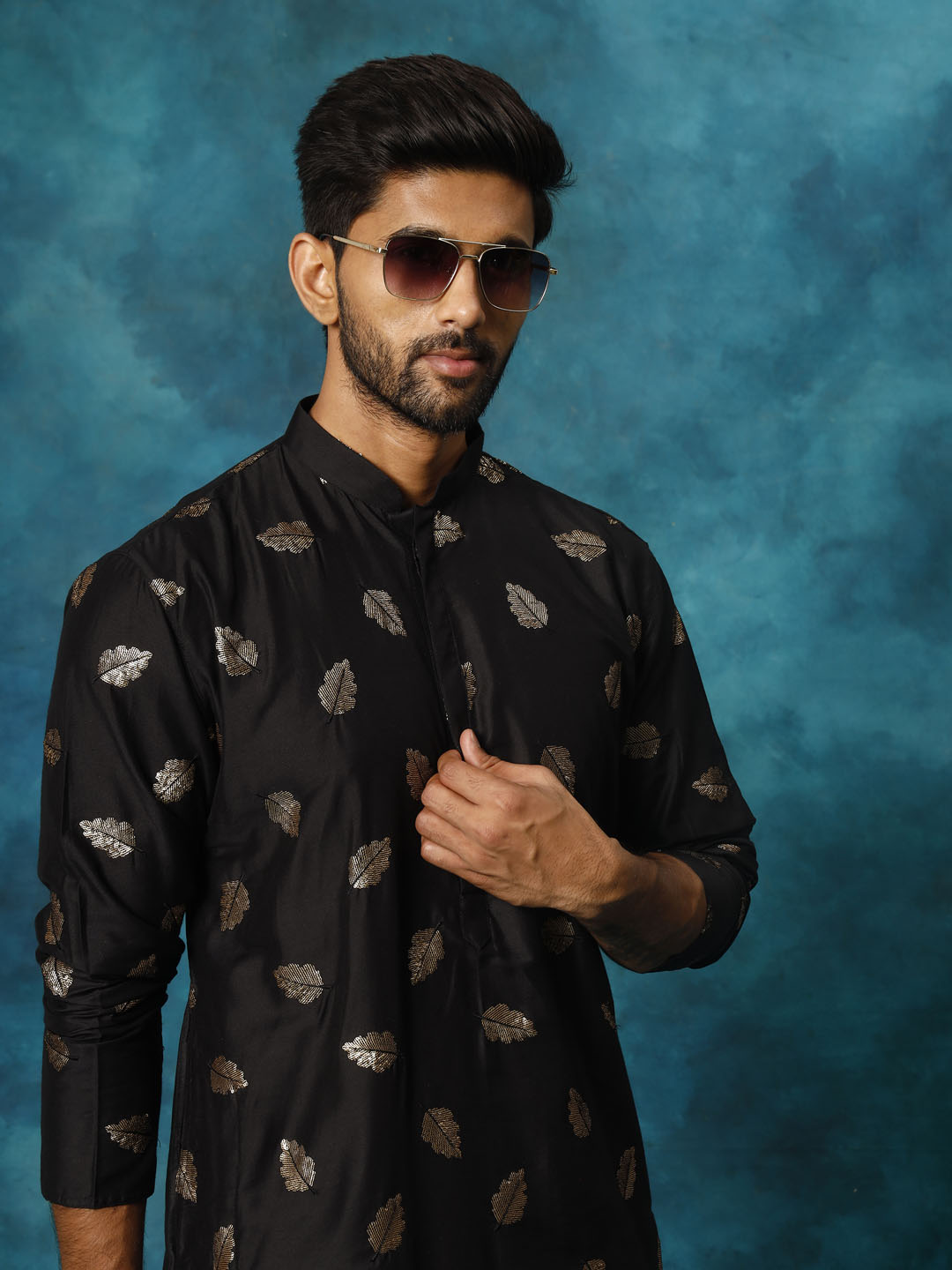 Sarvati Men's Black Leaf Motif Embellished Kurta Pant Set