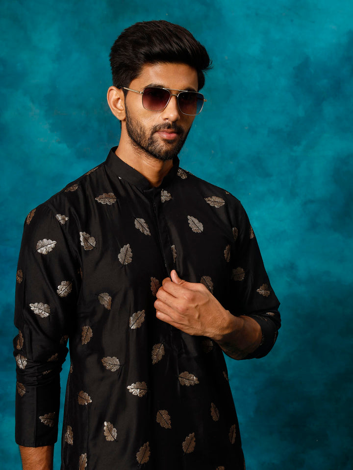 Sarvati Men's Black Leaf Motif Embellished Kurta Pant Set