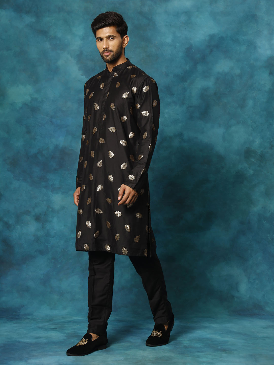 Sarvati Men's Black Leaf Motif Embellished Kurta Pant Set