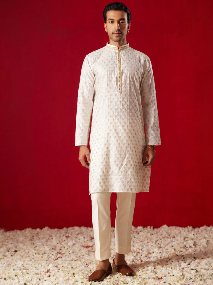 Sarvati Me's Cream Silk Blend Jacquard Kurta With Pant Set