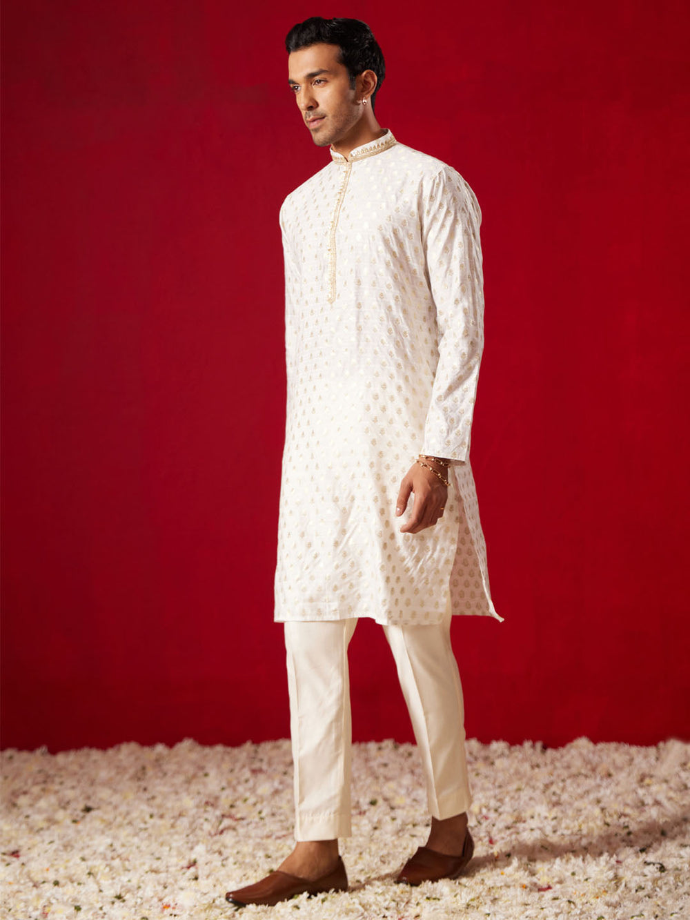 Me's Cream Silk Blend Jacquard Kurta With Pant Set