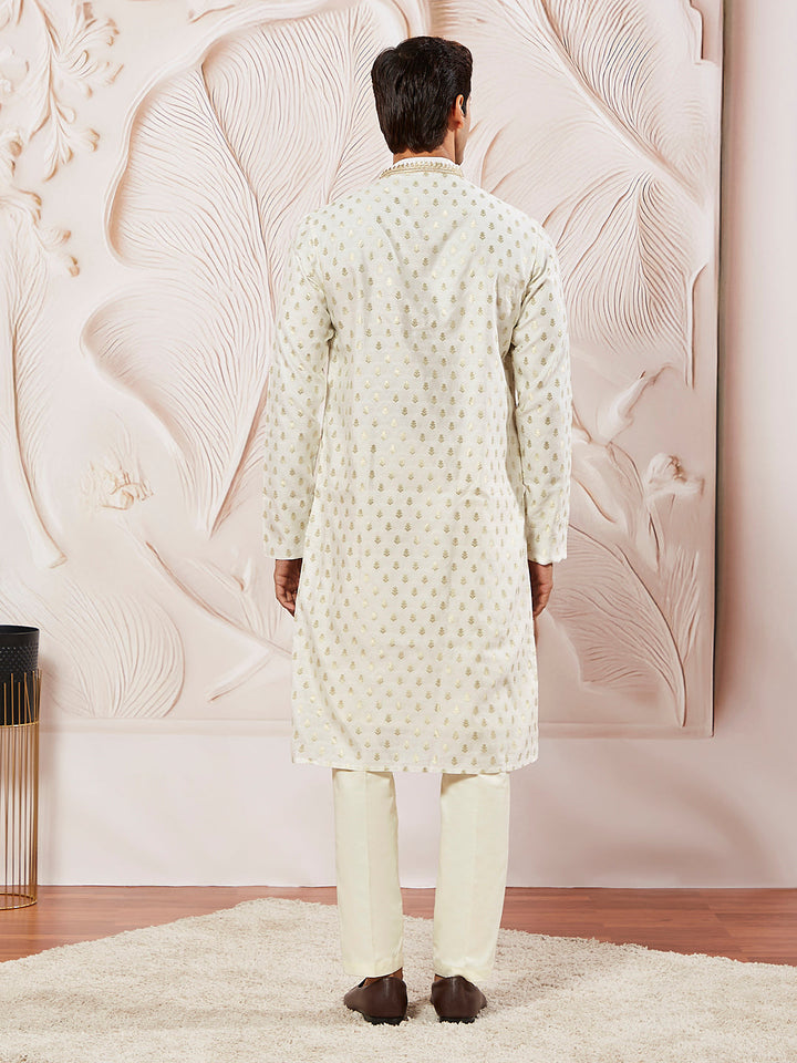 Sarvati Men's Cream Silk Blend Kurta Pyjama Set