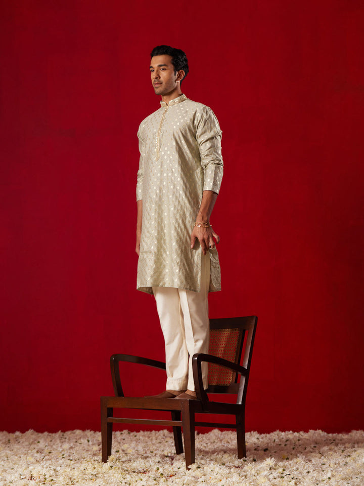 Me's Green Silk Blend Jacquard Kurta With Pant Set
