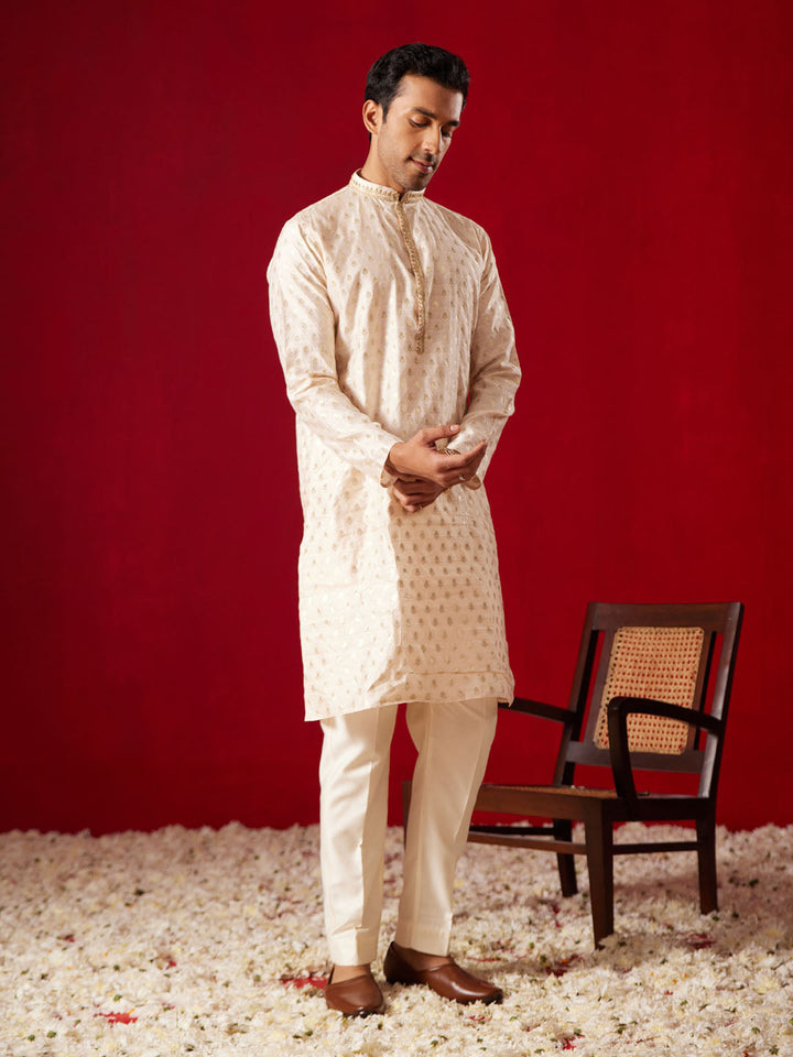 Sarvati Mens Peach Silk Blend Jacquard Kurta With Pant Set