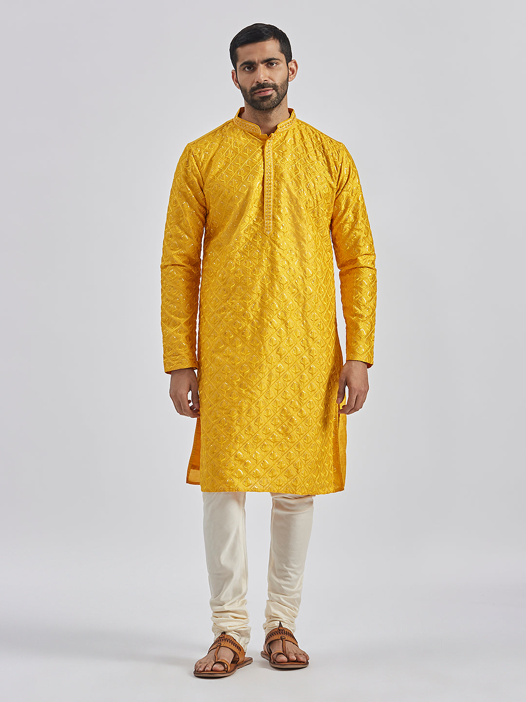 Sarvati Men's Yellow And Cream Silk Blend Kurta Pyjama Set