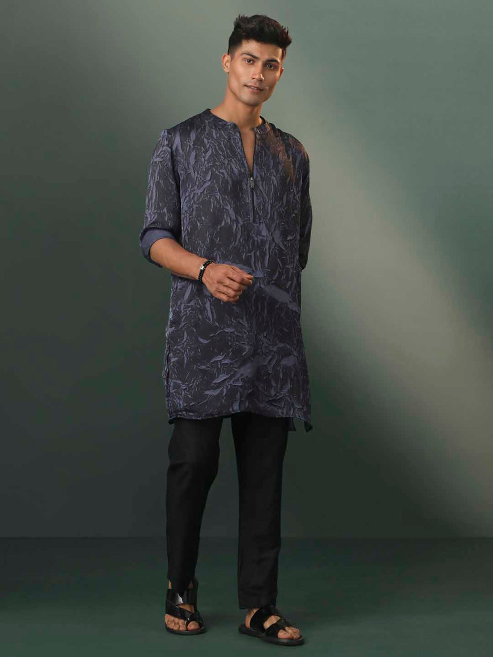 Sarvati Men's Grey And Black Printed Cotton Blend Kurta Pyjama Set