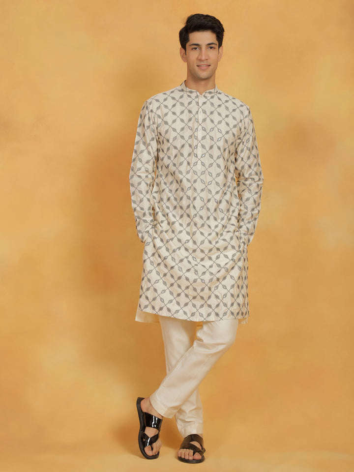 Sarvati Men's Cream Cotton Blend Kurta And Pyjama Set