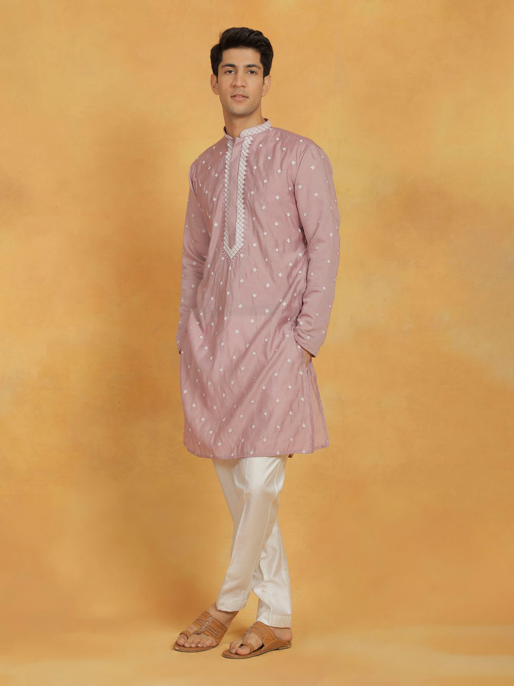 Sarvati Men's Pink And White Silk Blend Kurta And Pyjama Set