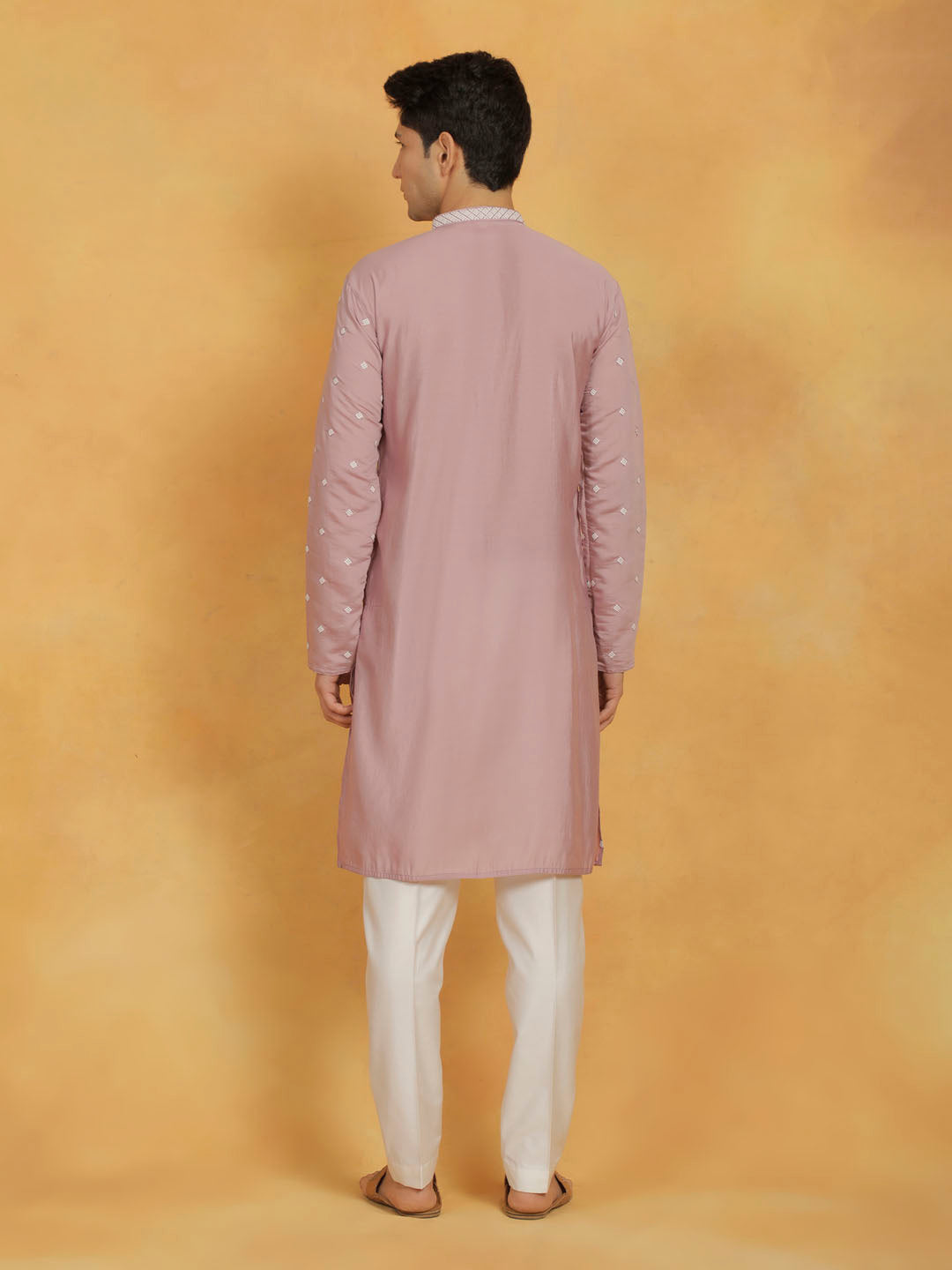 Sarvati Men's Pink And White Silk Blend Kurta And Pyjama Set