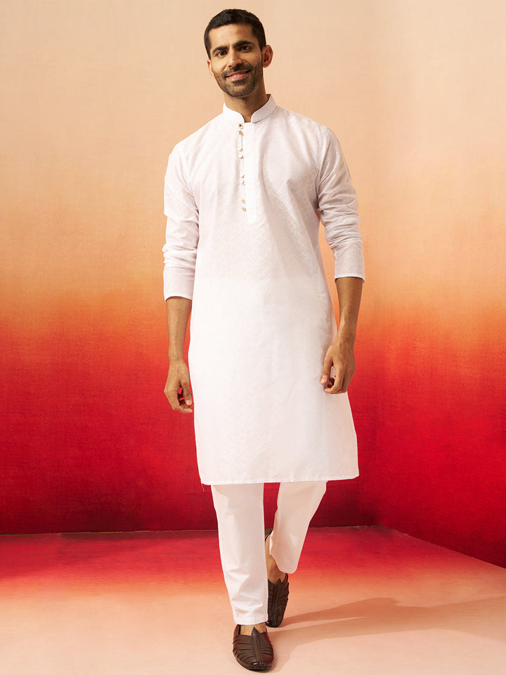 Men White Cotton Geometric Jacquard Kurta