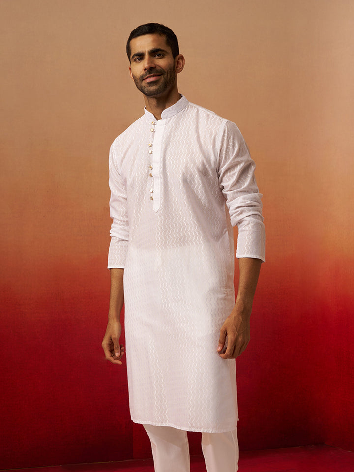 Men White Cotton Wave Pattern Jacquard Kurta
