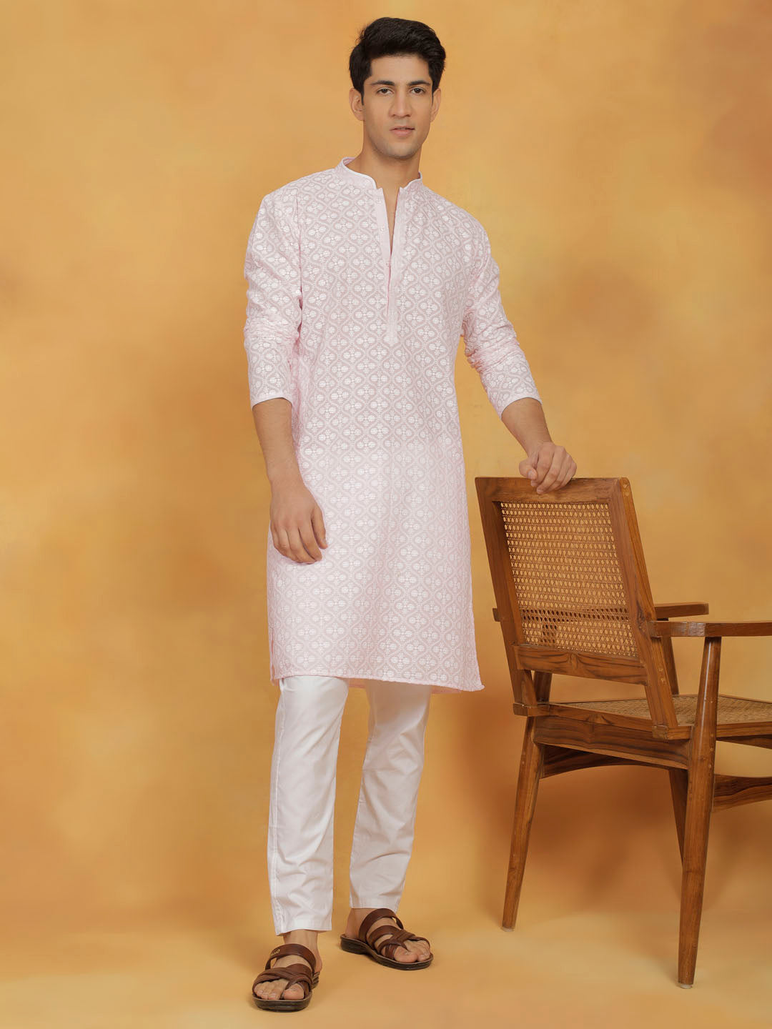 Sarvati Men's Pink And White Cotton Kurta And Pyjama Set