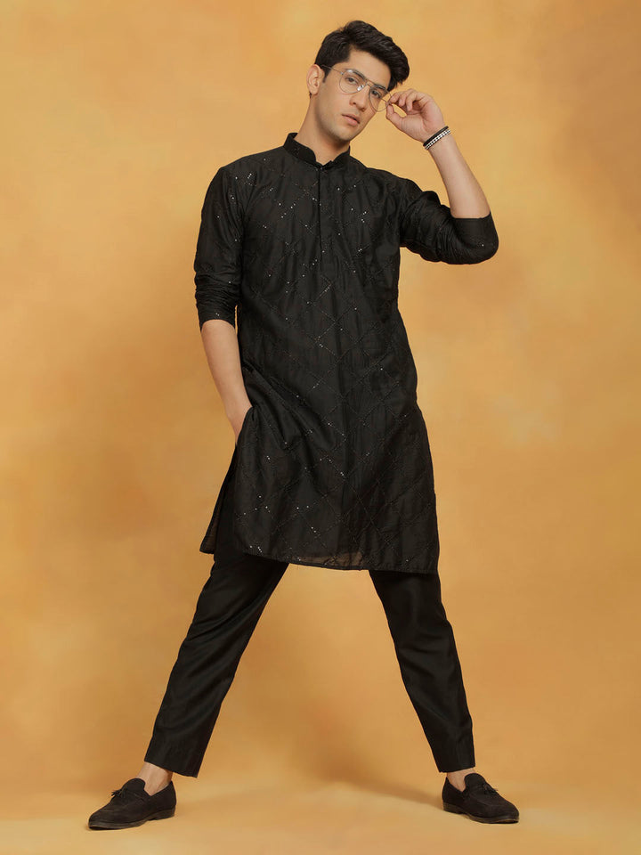 Sarvati Men's Black Viscose Kurta And Pyjama Set