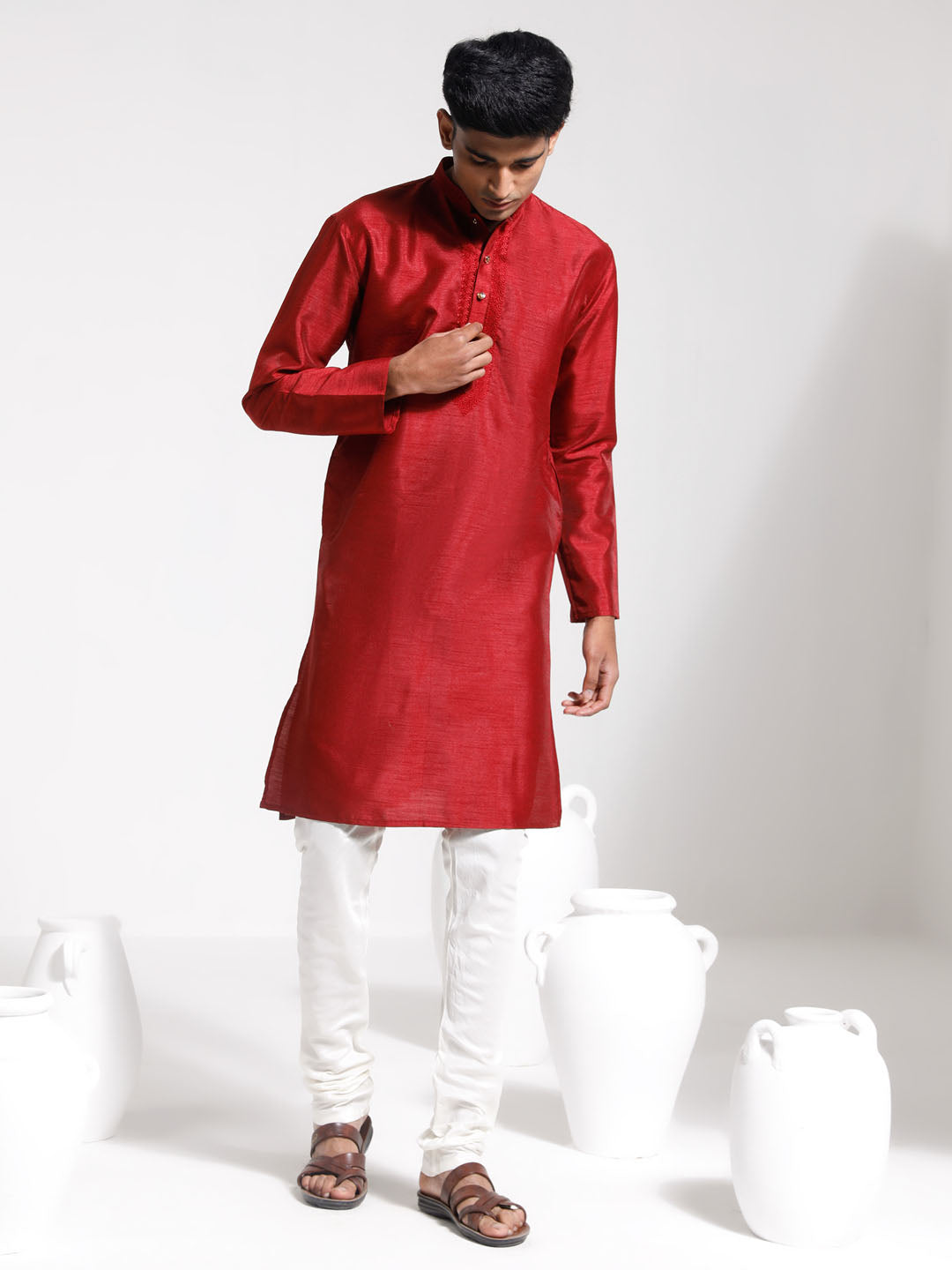 Sarvati Men's Maroon And Cream Dupion Silk Kurta Pyjama Set