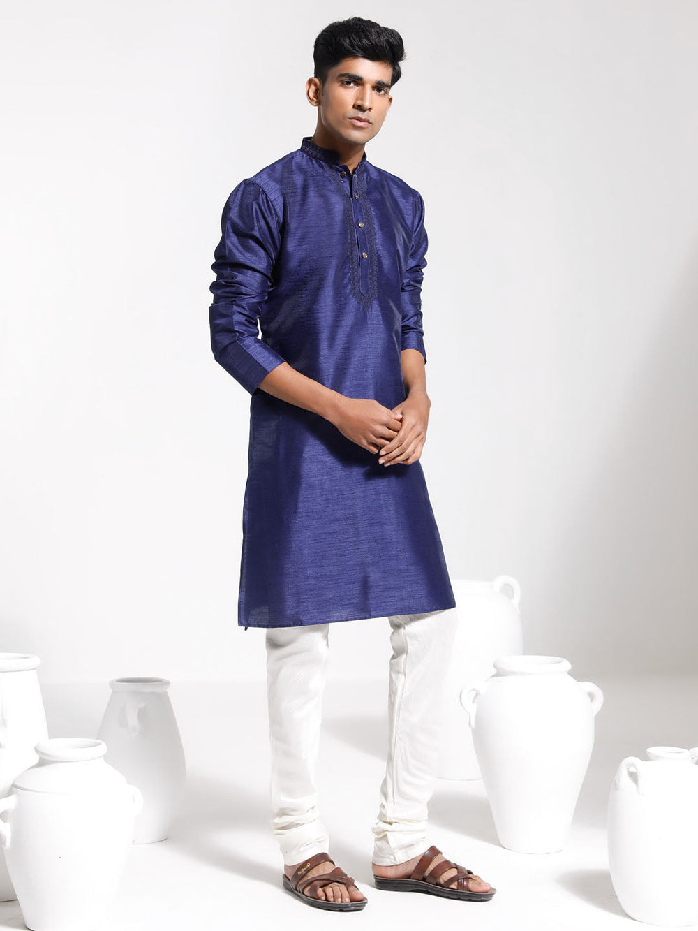 Sarvati Men's Navy Blue And Cream Dupion Silk Kurta Pyjama Set