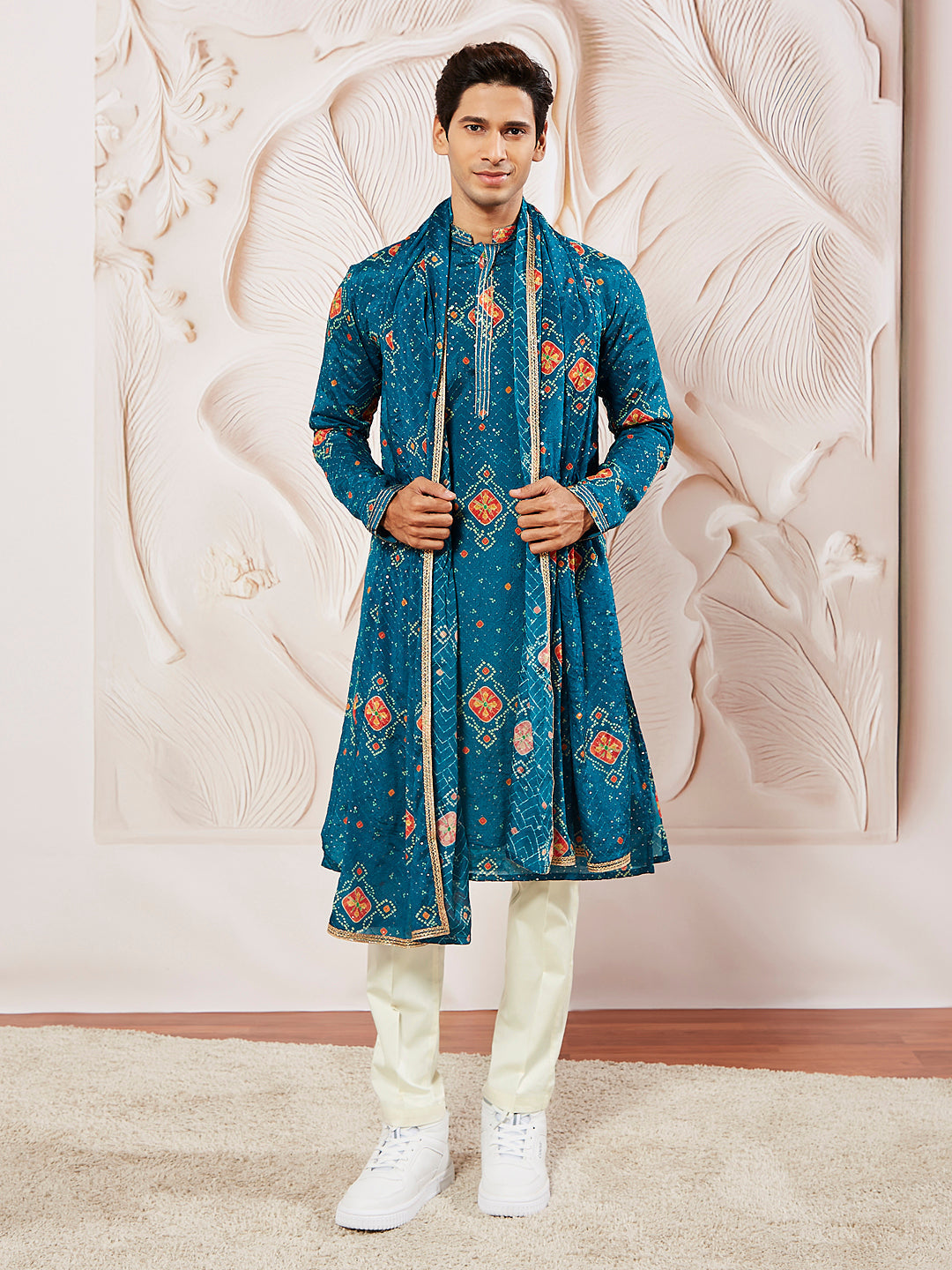 Sarvati Men's Turquoise Chinon Kurta Pyjama And Dupatta Set For Men.