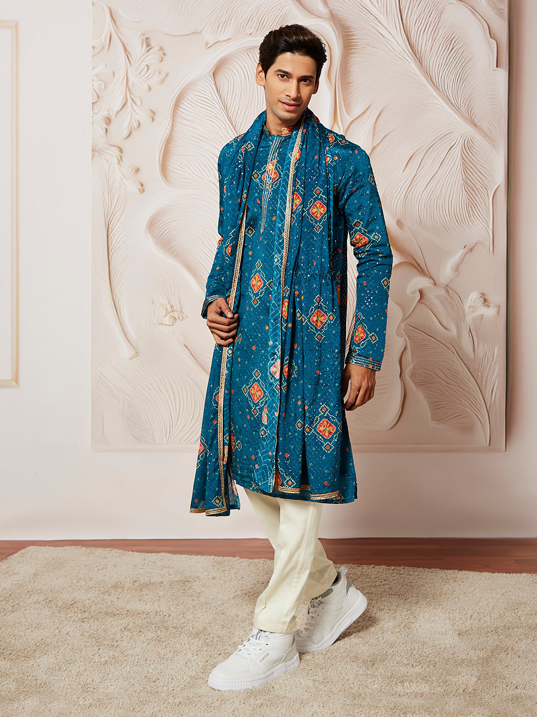 Sarvati Men's Turquoise Chinon Kurta Pyjama And Dupatta Set For Men.