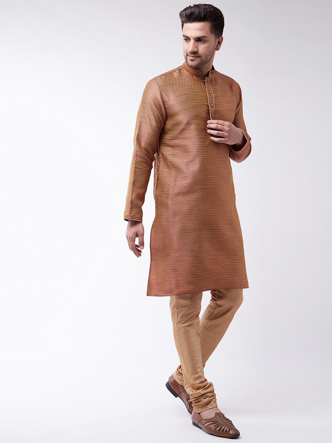 Sarvati Men's Maroon And Rose Gold Silk Blend Kurta With Churidar Set