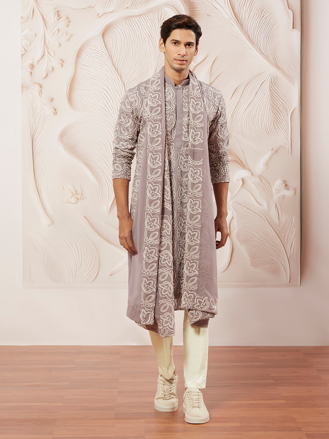 Sarvati Men's Levender Georgette Kurta Pyjama And Dupatta Set