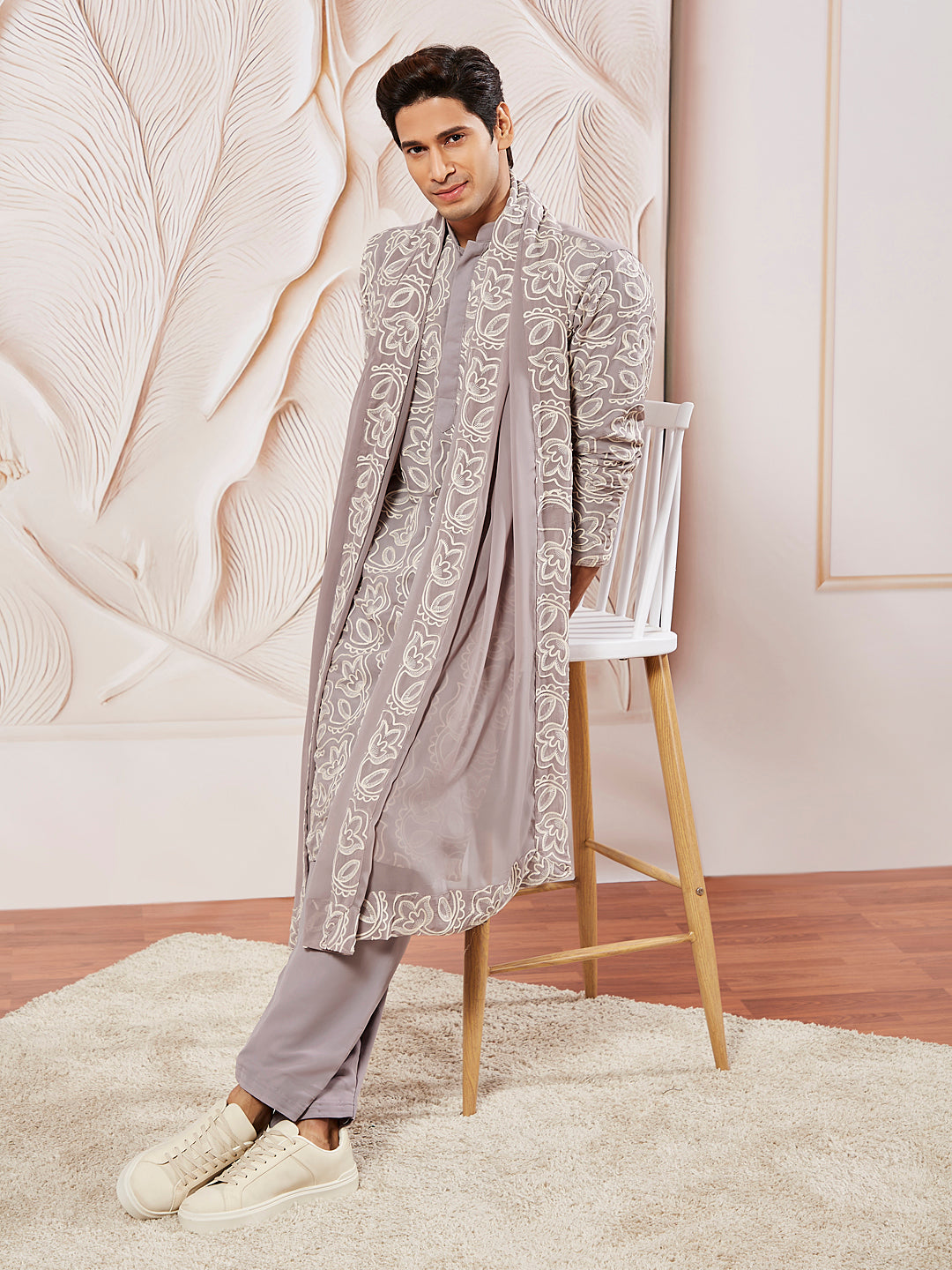 Sarvati Men's Levender Georgette Kurta Patiala And Dupatta Set.