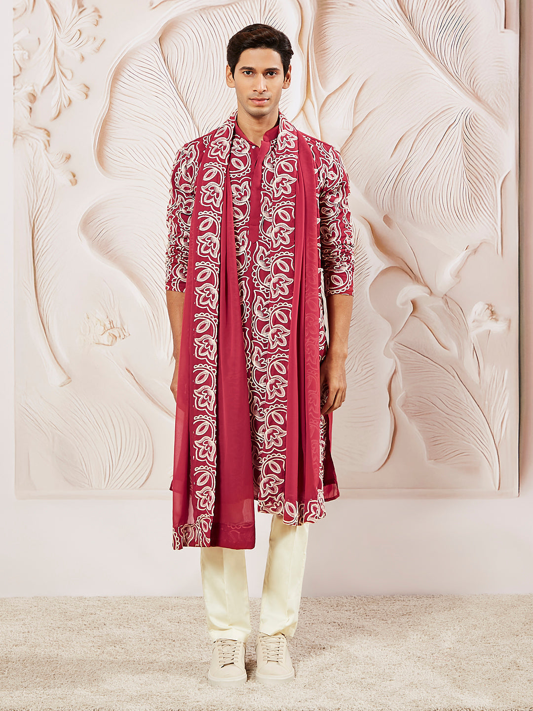 Sarvati Men's Maroon Georgette Kurta Pyjama And Dupatta Set