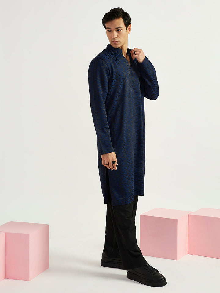 Sarvati Men's Navy Blue Imported Suiting Lycra Kurta And Pyjama Set