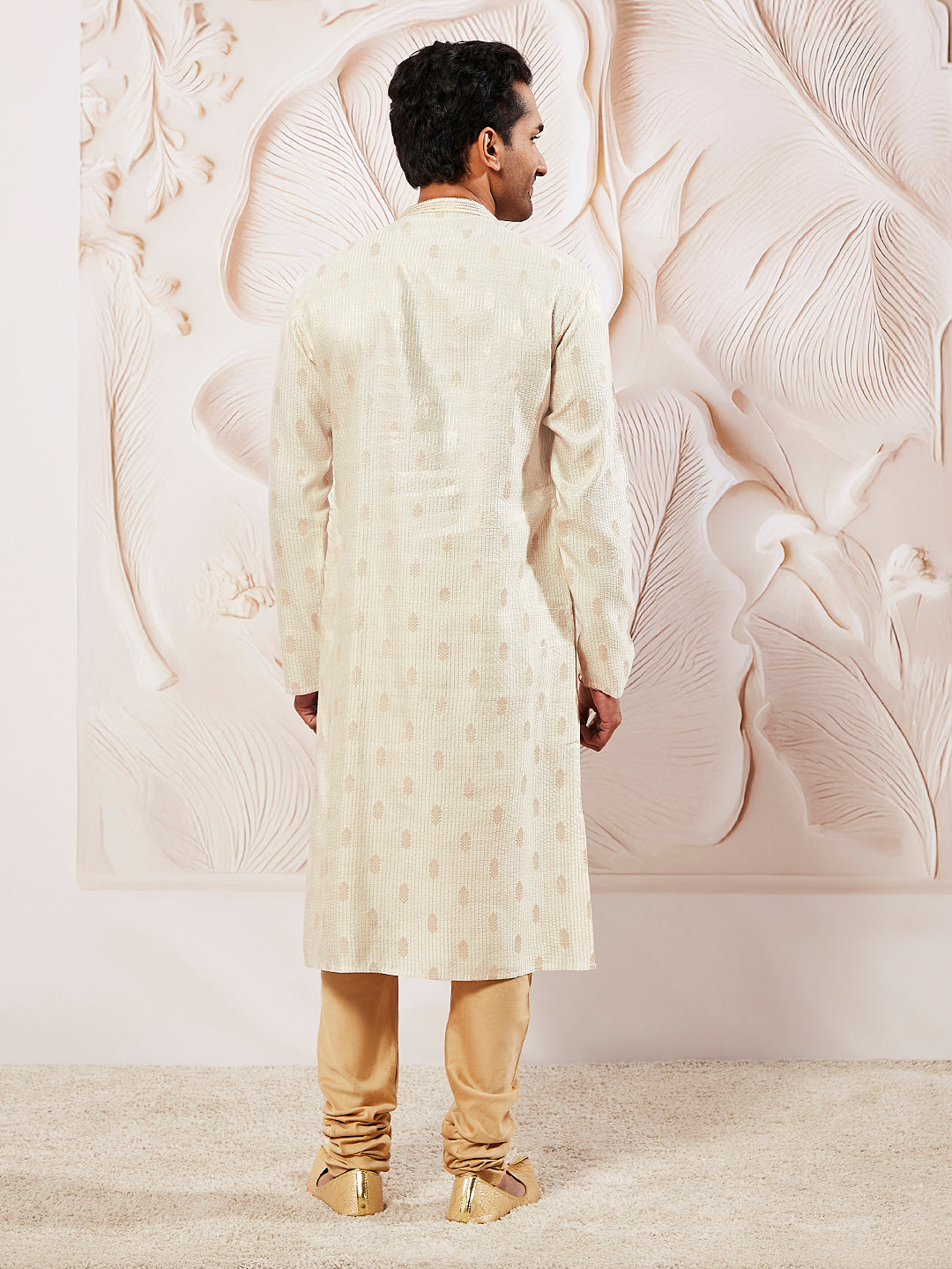 Sarvati Men's Cream Silk Blend  Kurta Pyjama Set