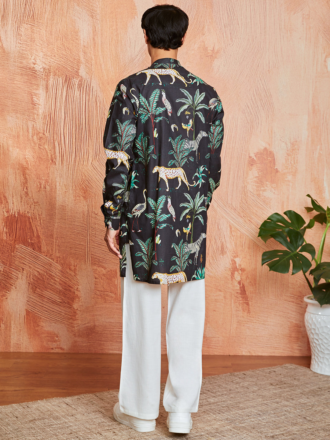 Men's Black Cotton Kurta And Pyjama Set