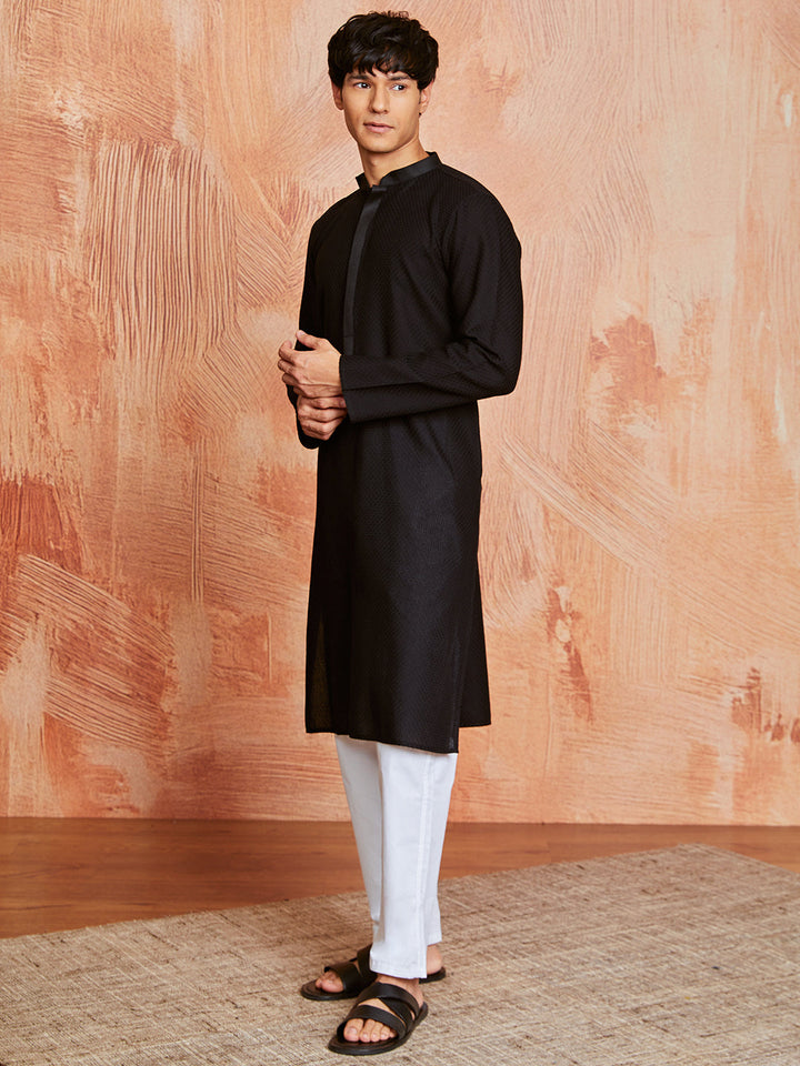 Men's Black Cotton  Kurta And Pyjama Set