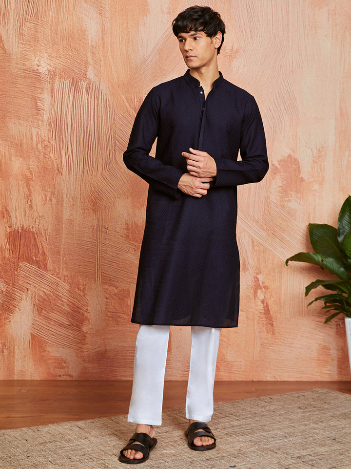 Men's Navy Blue Cotton  Kurta And Pyjama Set