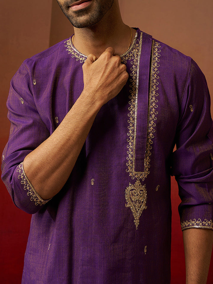 Men Purple Hand Embroidered Kurta