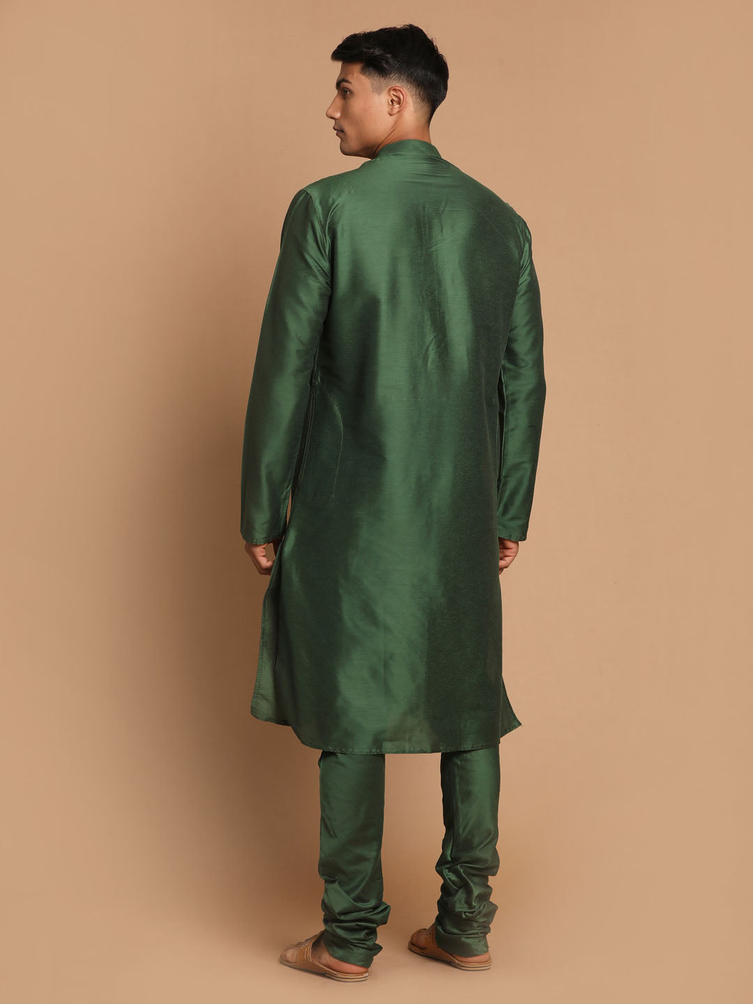 Sarvati Men's Green Cotton Silk Blend Kurta and Pyjama Set