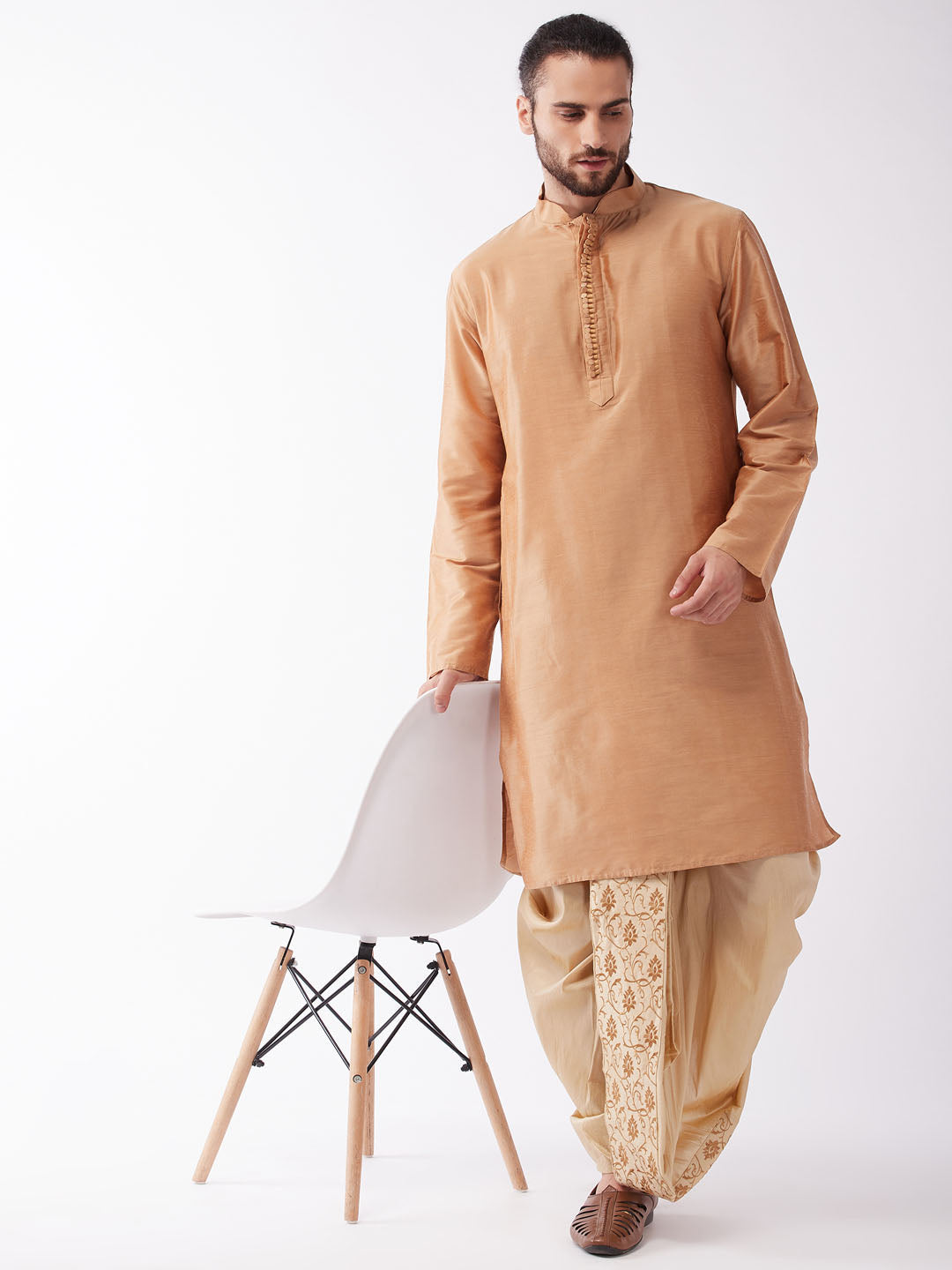 Sarvati Men Rose Gold Kurta with Embroidered Dhoti