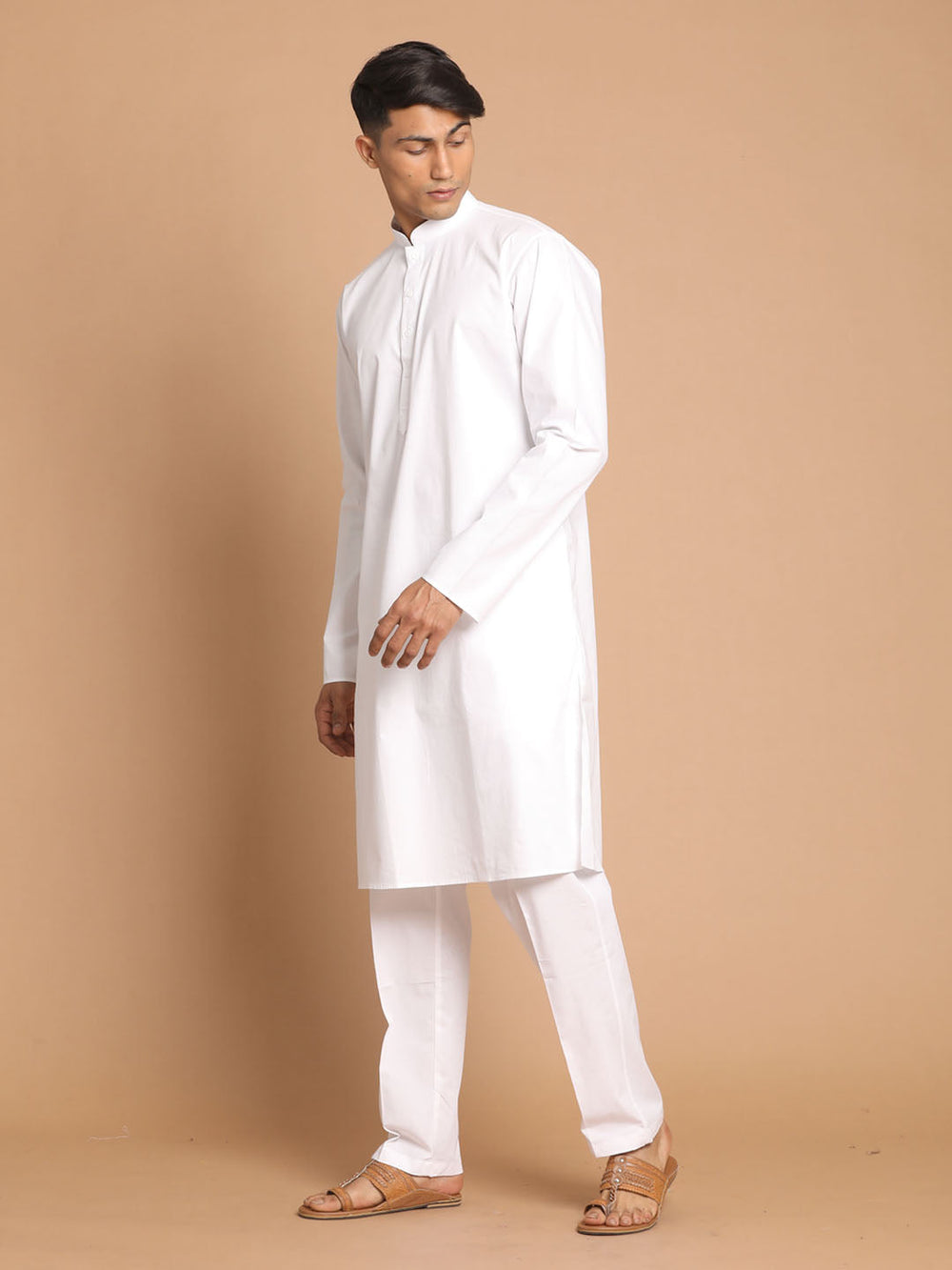 Sarvati Men White Kurta with Pyjamas Set