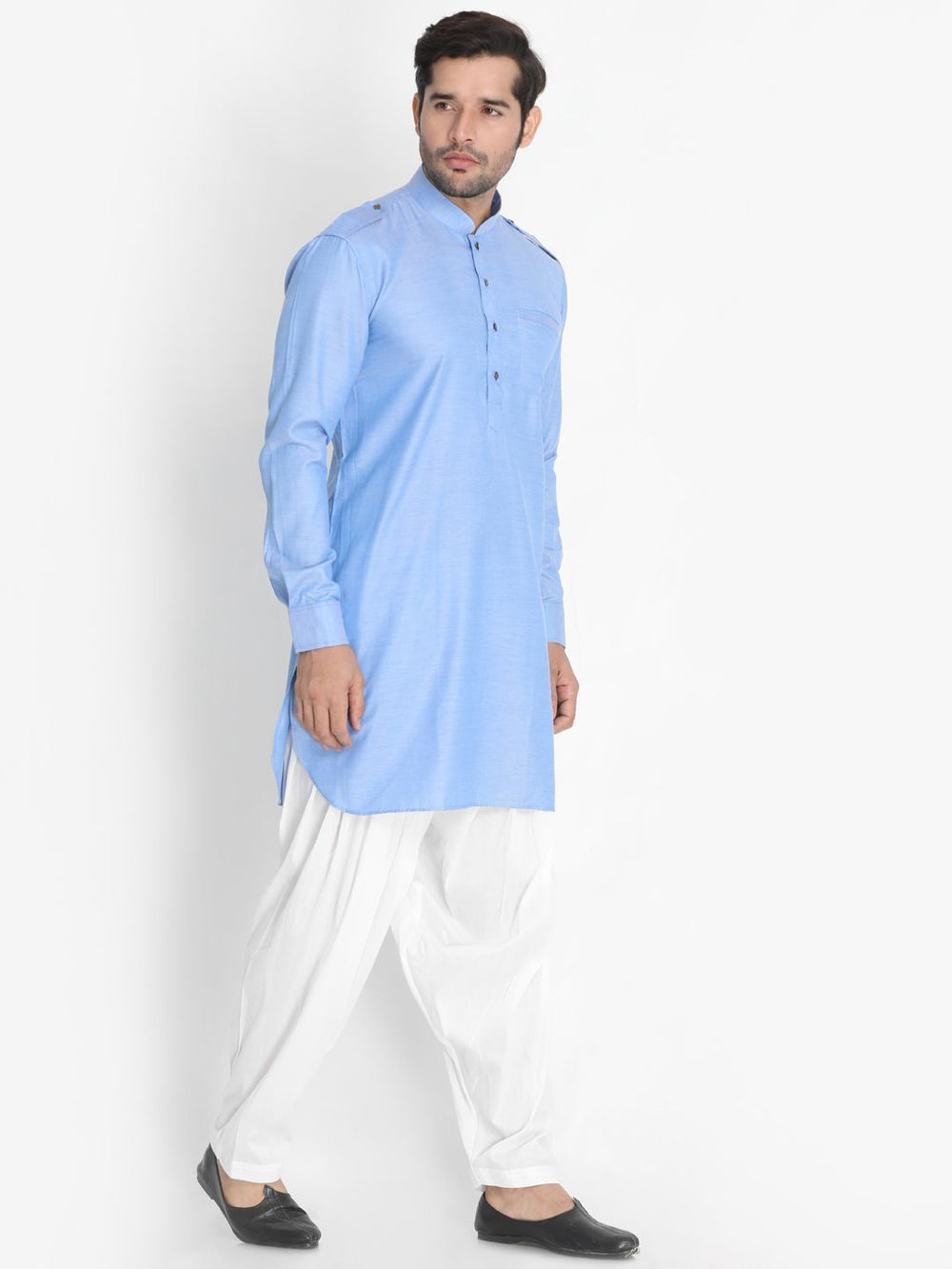 Sarvati Men's Blue Cotton Blend Kurta and Patiala Set