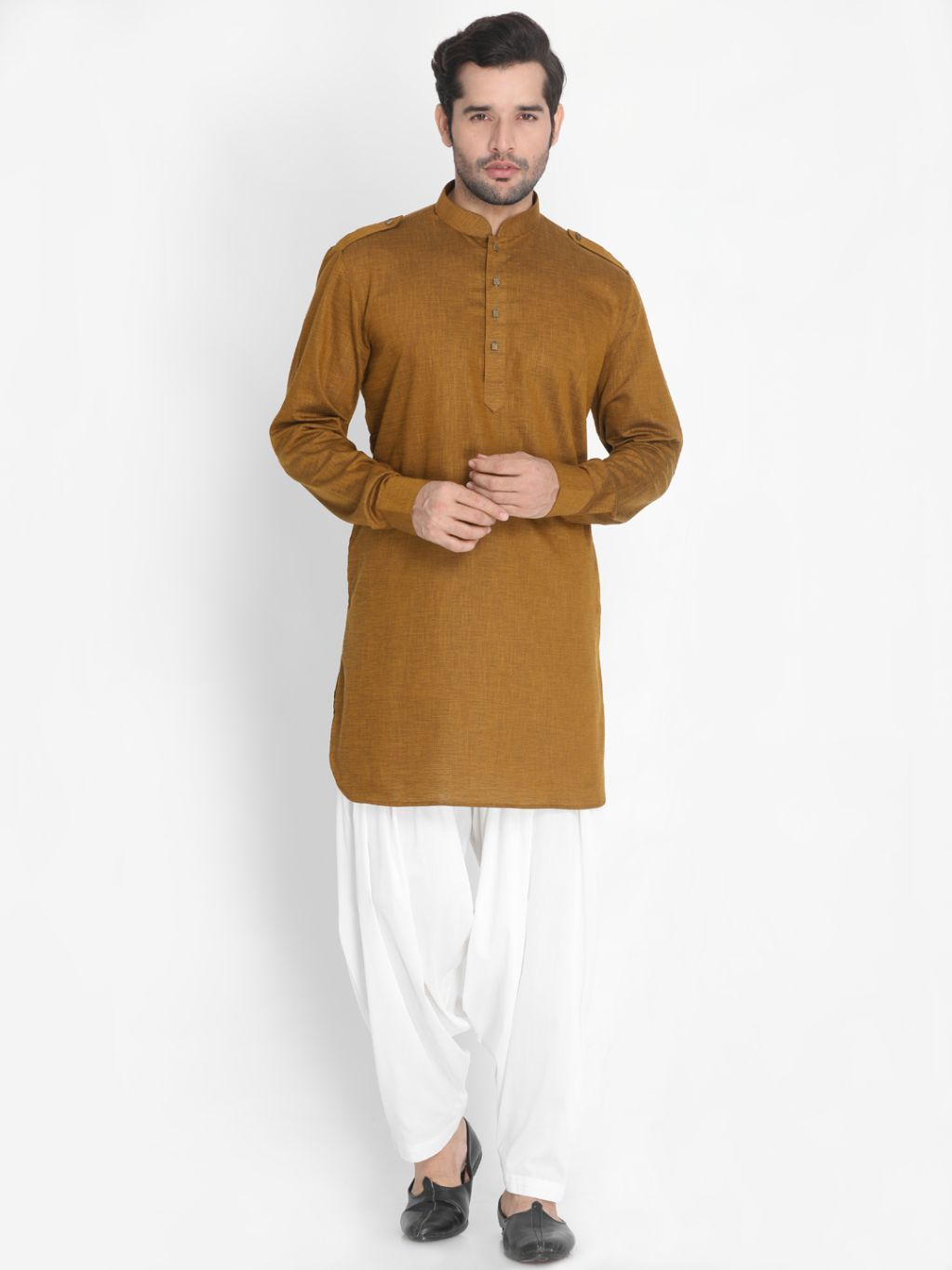 Sarvati Men's Brown Cotton Blend Kurta and Patiala Set