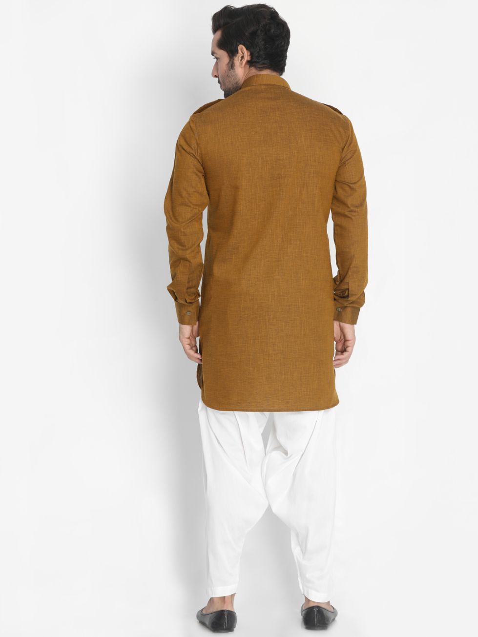 Sarvati Men's Brown Cotton Blend Kurta and Patiala Set