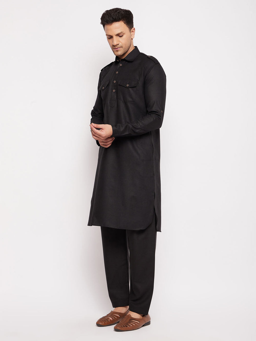 Sarvati Men's Black Pathani Suit Set