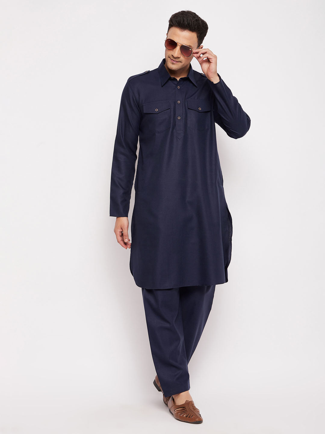 Sarvati Men's Blue Pathani Suit Set