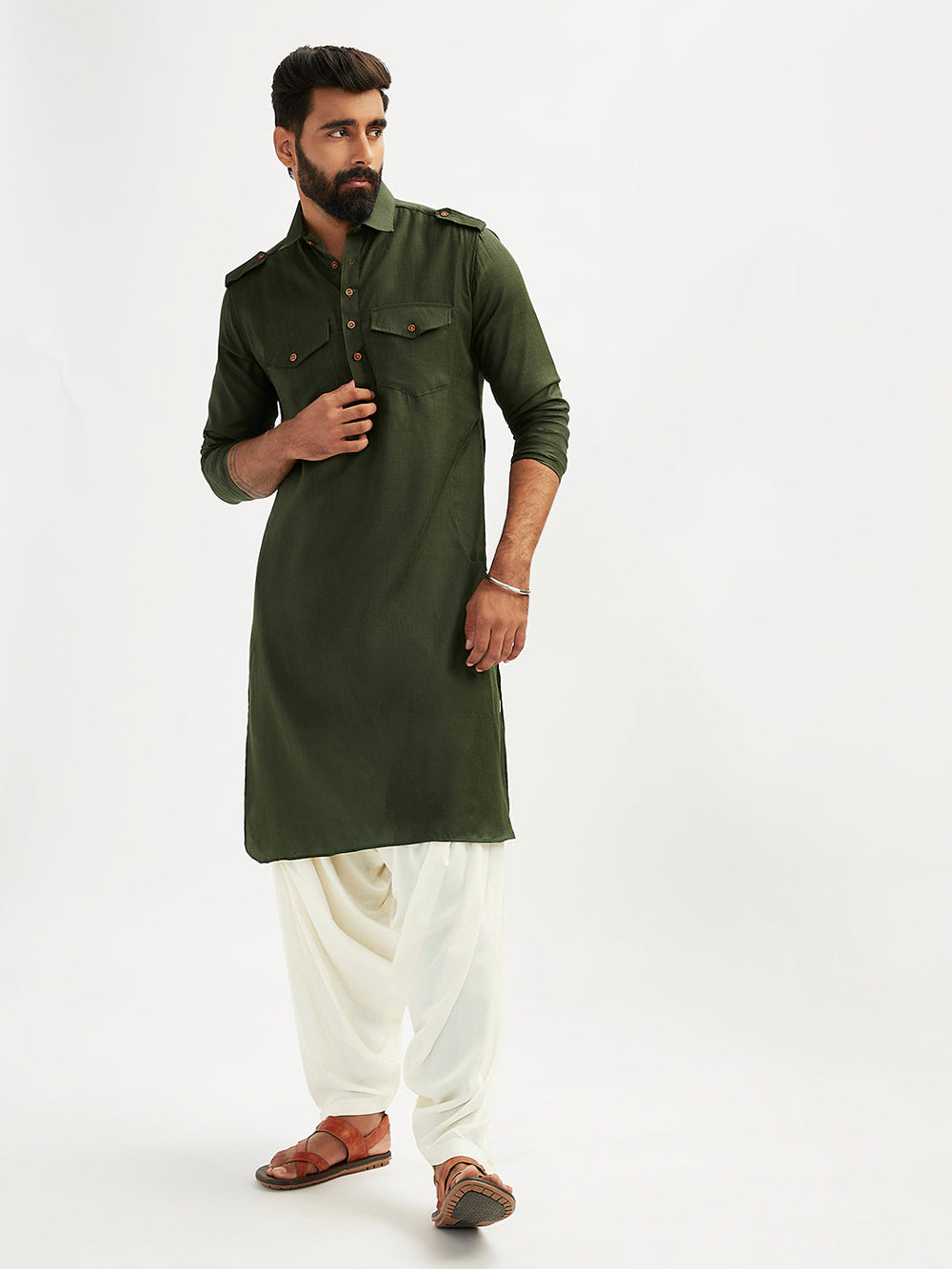 Men's Mehendi Green And Cream Cotton Blend Pathani Kurta Set
