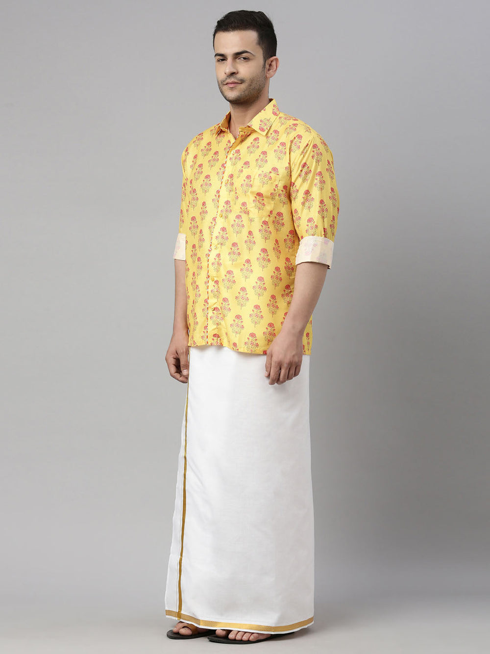https://cdn.shopify.com/s/files/1/1147/1390/products/VASMSH005ORnMMU001_2.jpg?v=1753877308