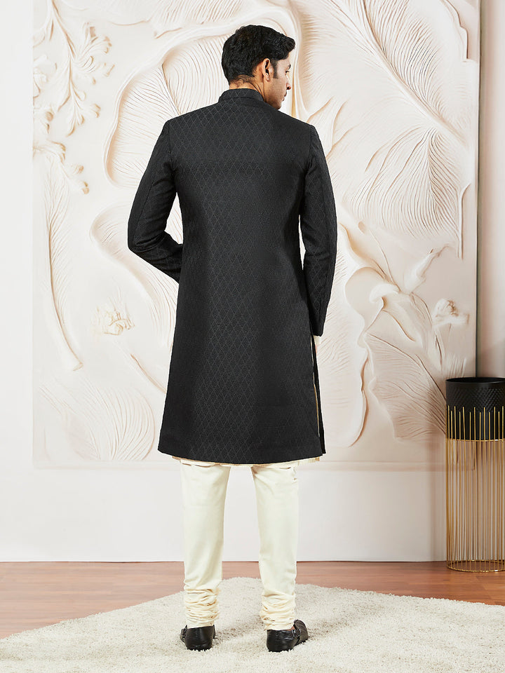 Men's Black Silk Blend Sherwani,Kurta And Pyjama Set