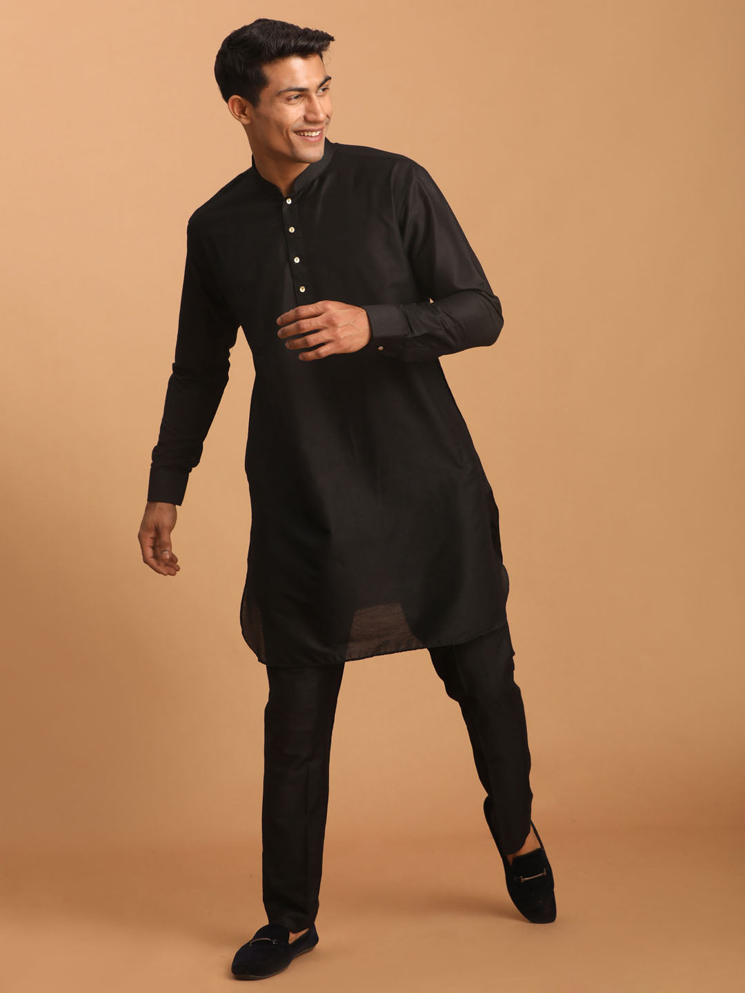 Sarvati Men's Black Silk Blend Curved Hem Kurta With Pant Set