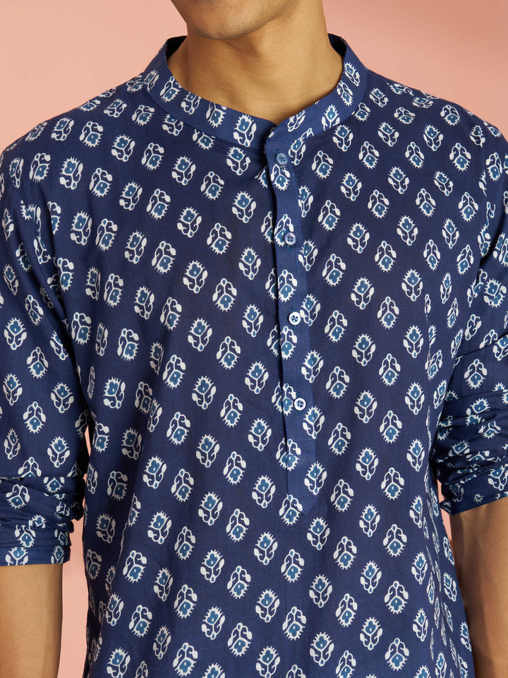 https://cdn.shopify.com/s/files/1/1147/1390/files/VASMXK1051BU_2.jpg?v=1776509594