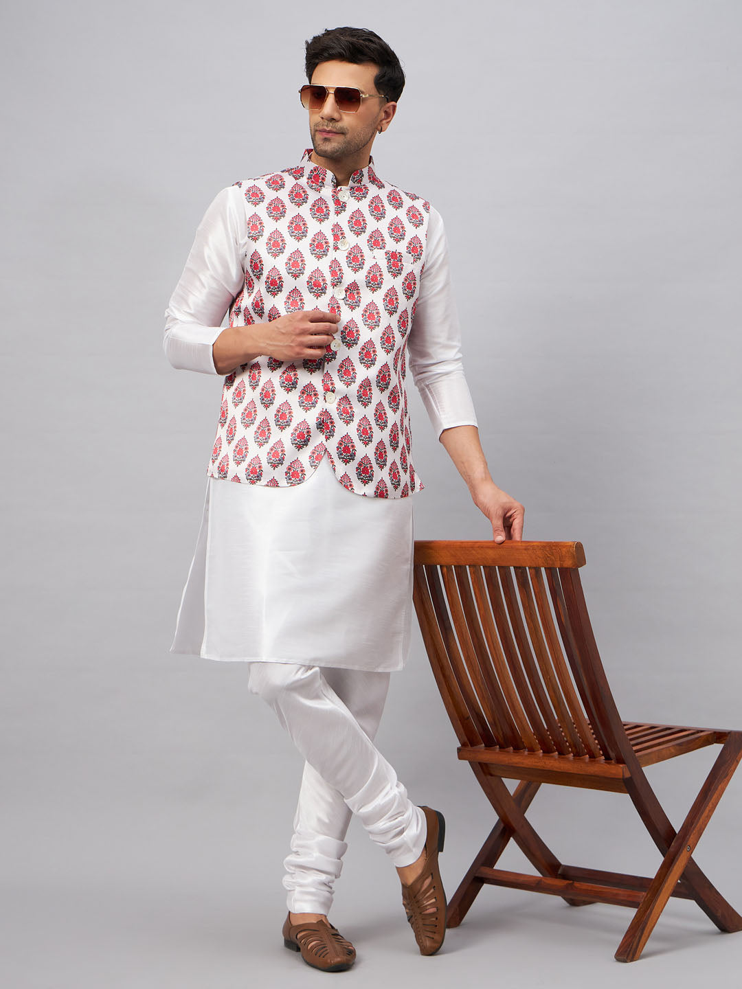 Sarvati Men's Multicolor Printed Ethnic Jacket With White Cotton Blend Kurta and Pyjama Set