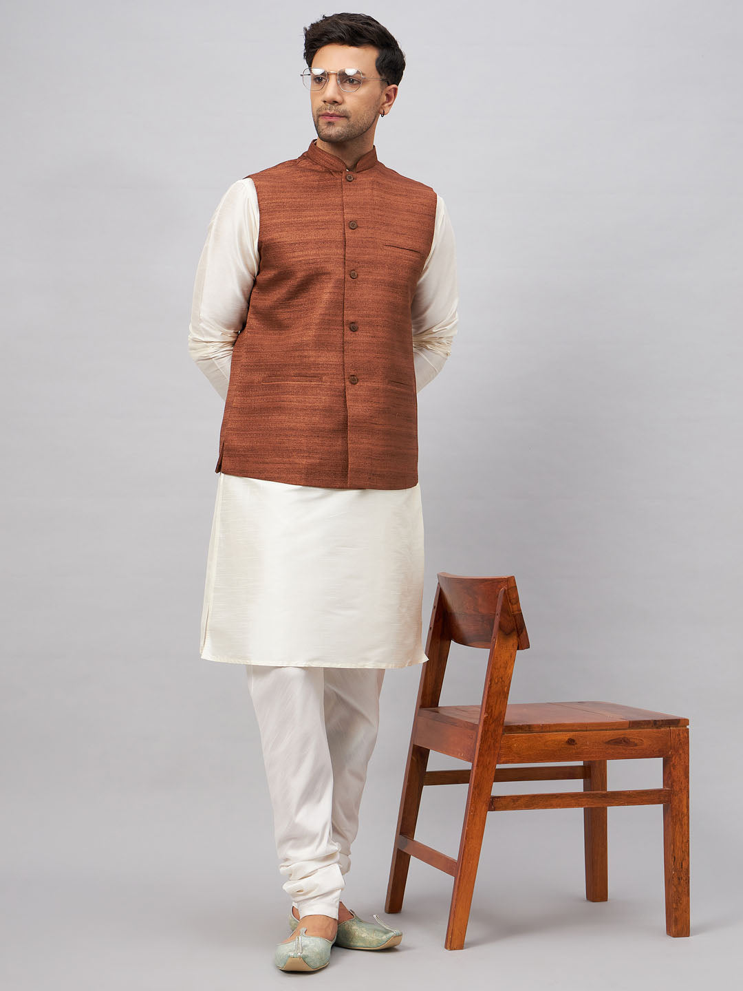 Sarvati Men's Coffee Matka Silk Nehru Jacket With Cream Silk Blend Kurta Pyjama Set