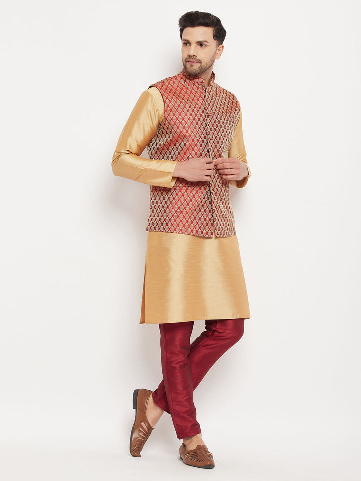 https://cdn.shopify.com/s/files/1/1147/1390/products/VMMJMA005nKRG001nPANT005MA_2.jpg?v=1756795011
