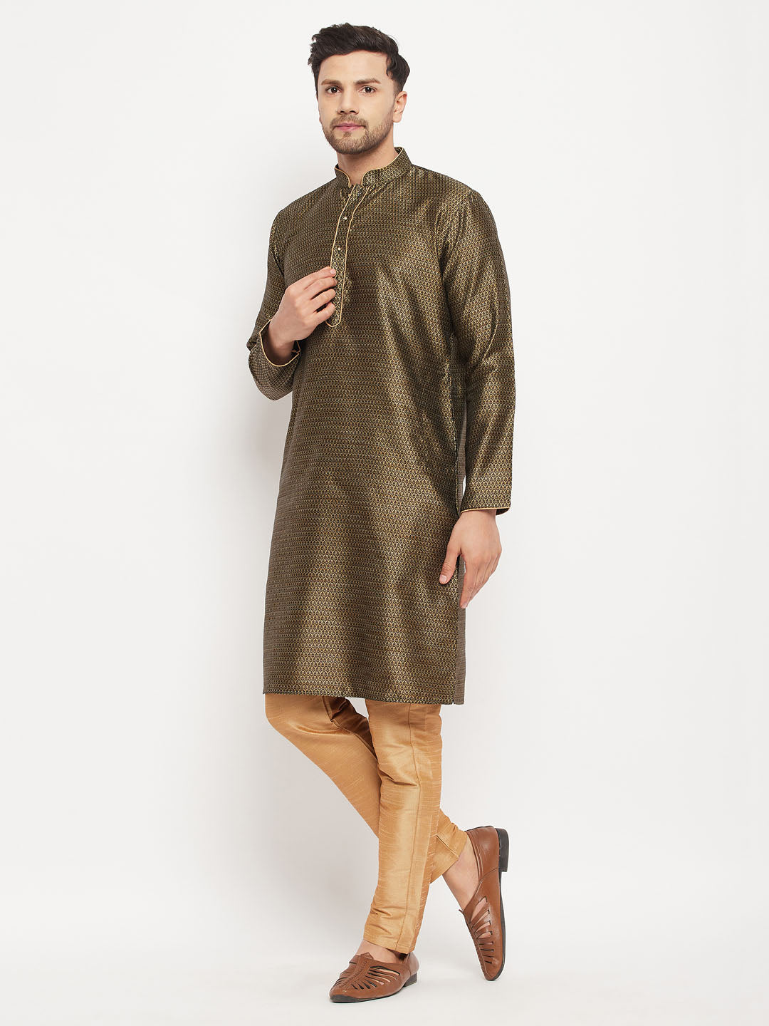 Men's Black And Gold Silk Blend Kurta