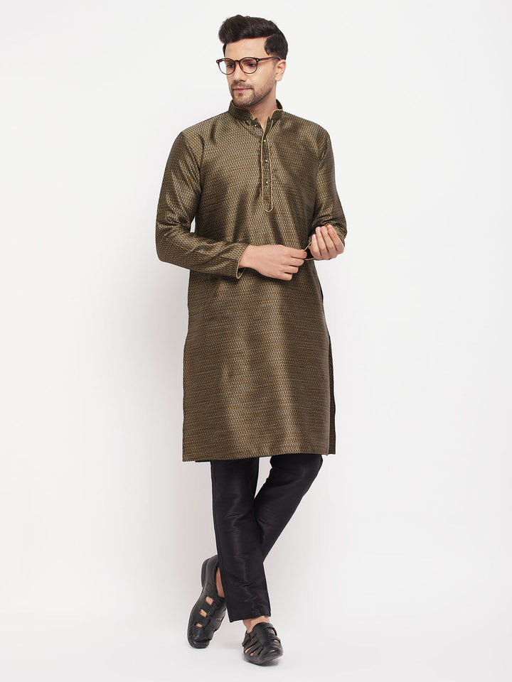 Sarvati Men's Black Silk Blend Kurta and Black Pant Style Pyjama Set