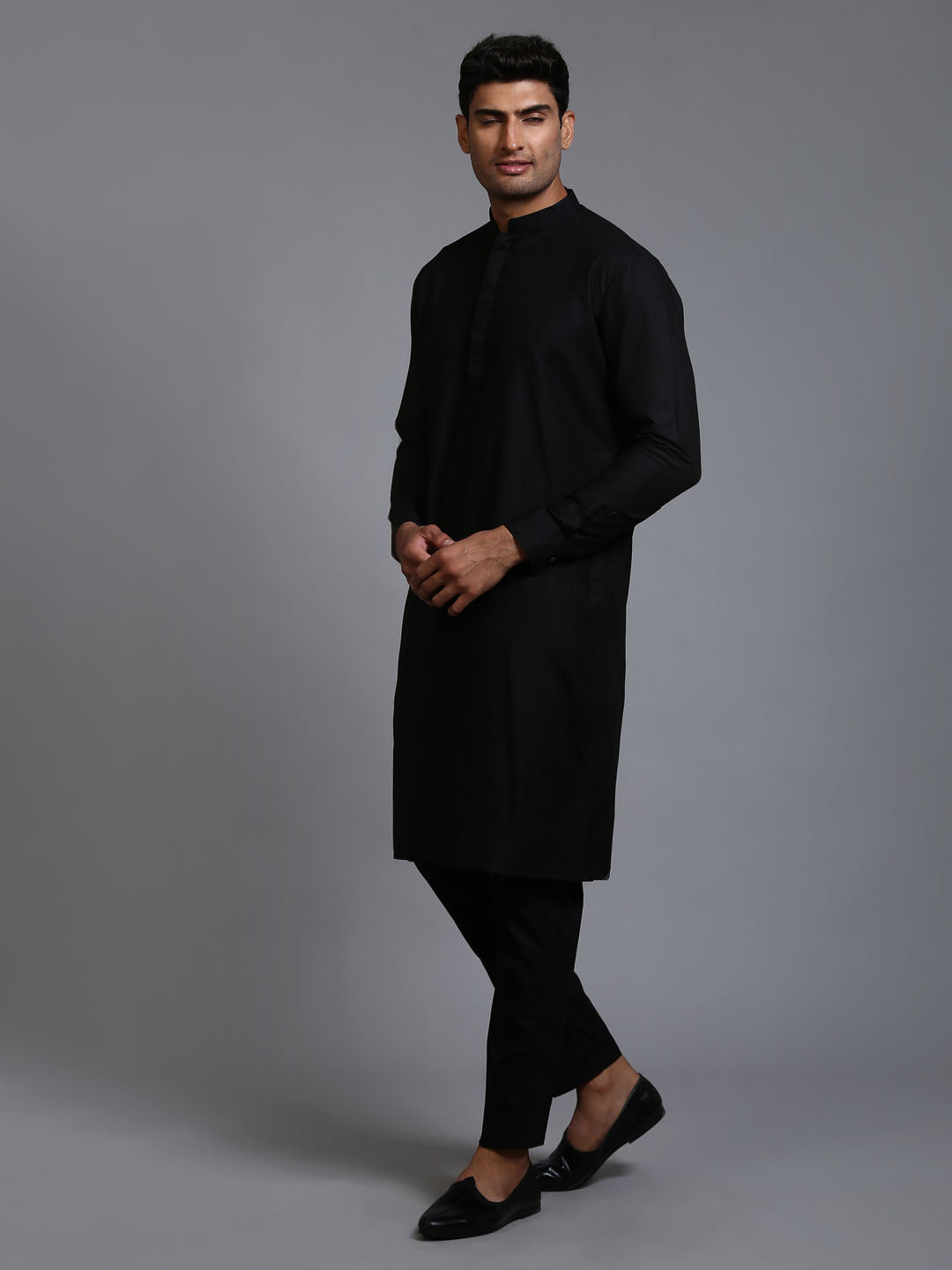 Sarvati Men's Black Cotton Blend Kurta and Pant Set